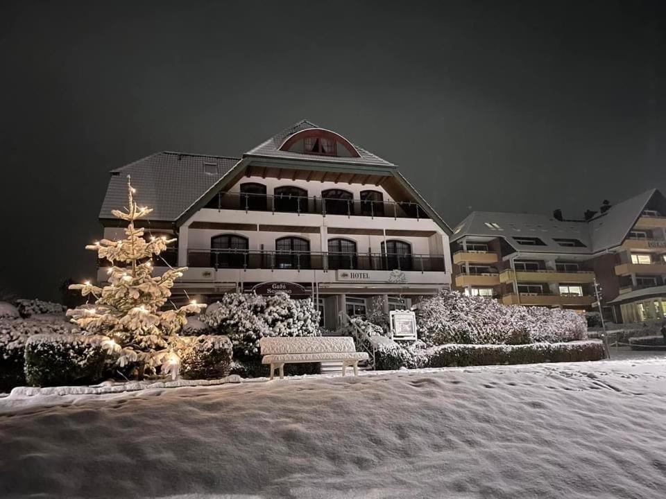 Hotel Seerose Bad Malente Bagian luar foto