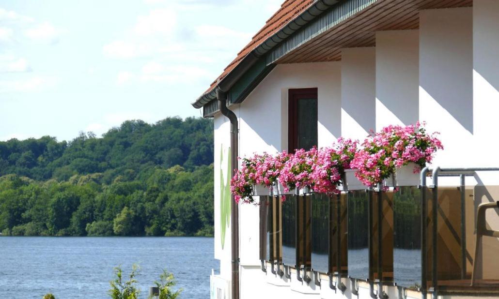 Hotel Seerose Bad Malente Bagian luar foto