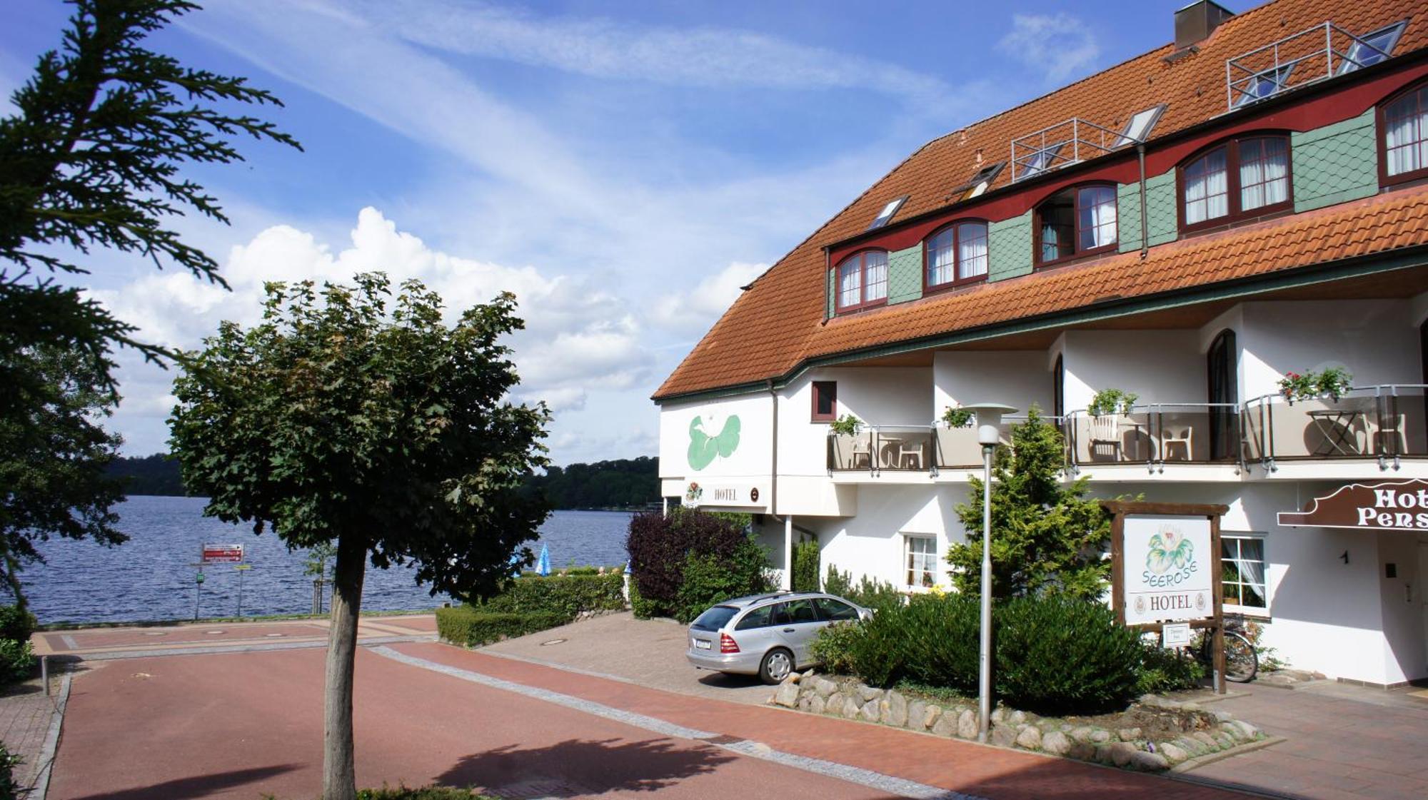 Hotel Seerose Bad Malente Bagian luar foto