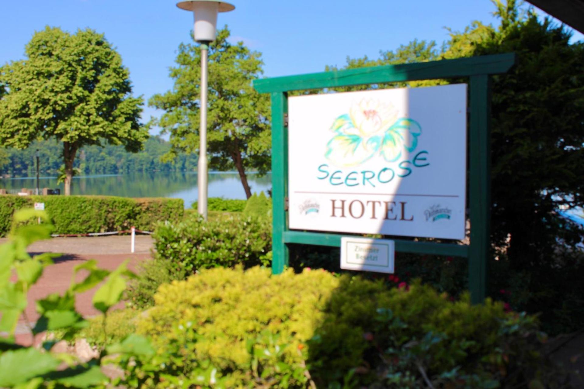 Hotel Seerose Bad Malente Bagian luar foto