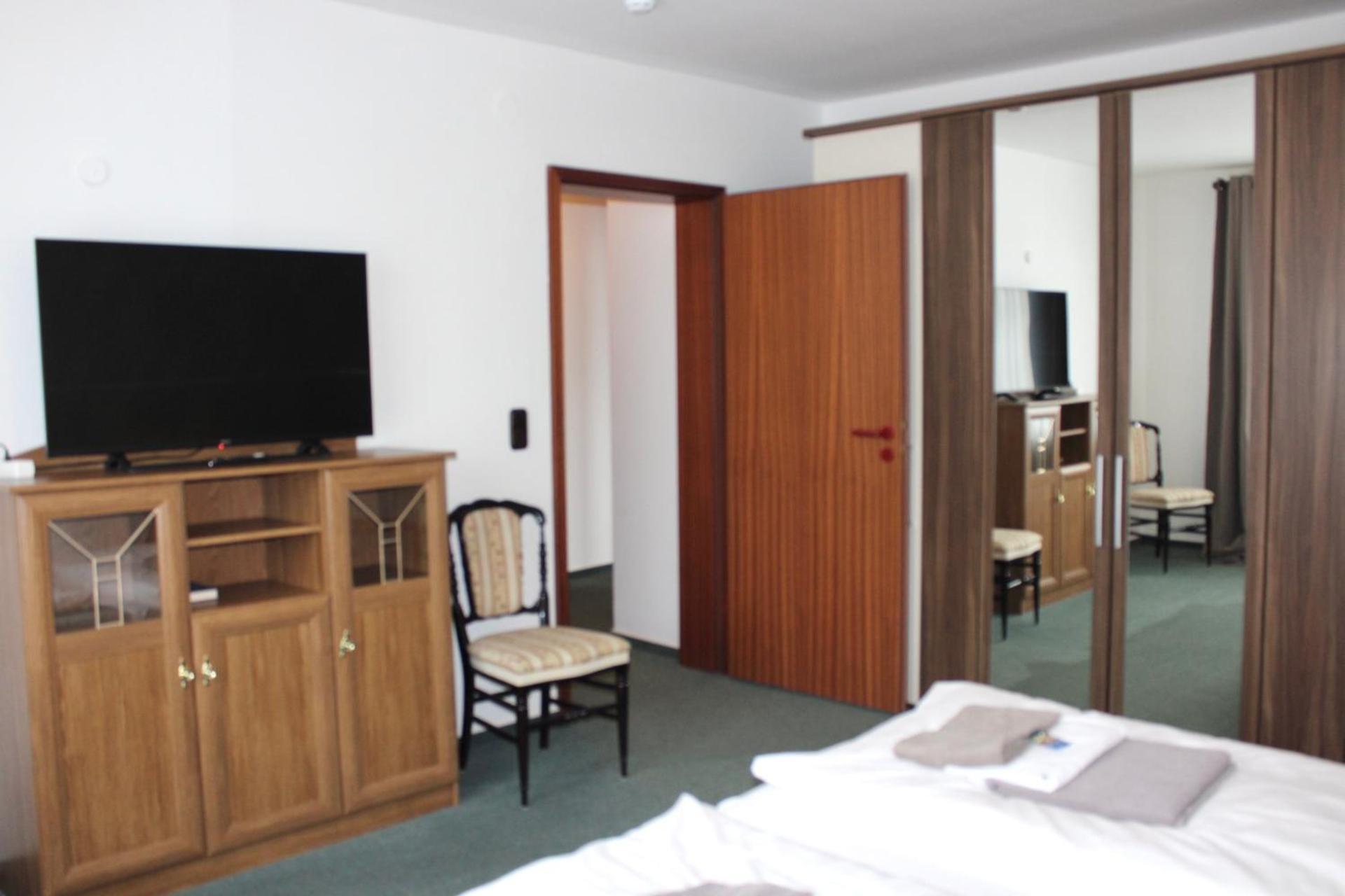 Hotel Seerose Bad Malente Bagian luar foto